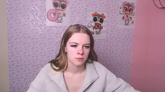 Snapshot of AliceFlirtt_ chatting on 13, 1, 2025 AliceFlirtt online show from 13, 1, 2025