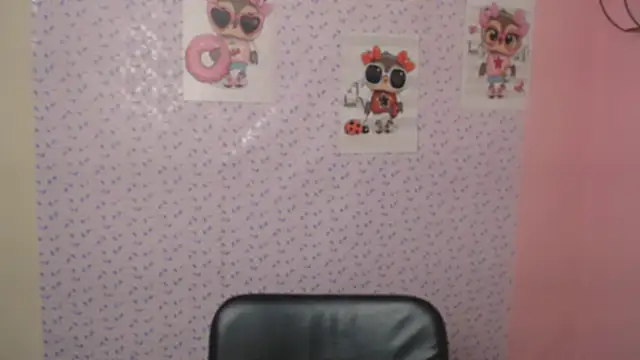 Snapshot of AliceFlirtt_ chatting on 14, 1, 2025 AliceFlirtt online show from 14, 1, 2025