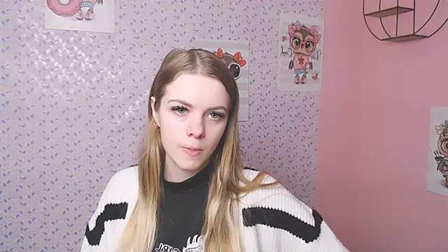 Snapshot of AliceFlirtt_ chatting on 20, 1, 2025 AliceFlirtt online show from 20, 1, 2025