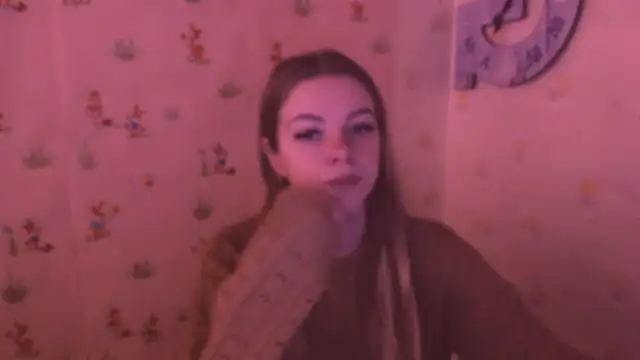 Snapshot of AliceFlirtt_ chatting on 27, 1, 2025 AliceFlirtt online show from 27, 1, 2025
