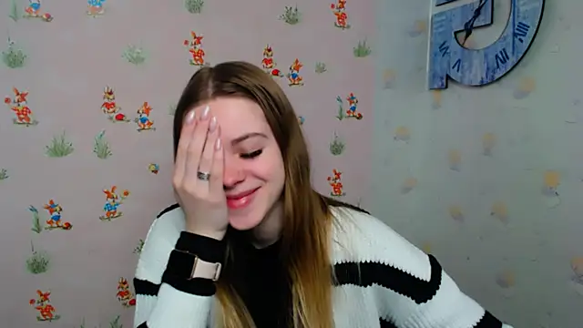 Snapshot of AliceFlirtt_ chatting on 21, 2, 2025 AliceFlirtt online show from 21, 2, 2025