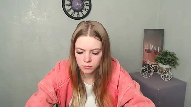 Snapshot of AliceFlirtt_ chatting on 26, 2, 2025 AliceFlirtt online show from 26, 2, 2025