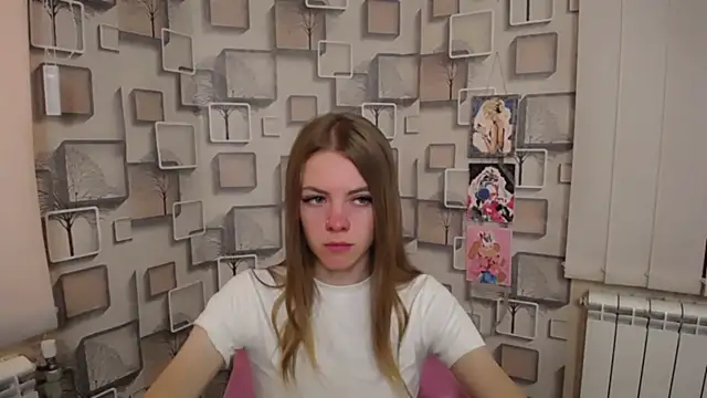 Snapshot of AliceFlirtt_ chatting on 7, 10, 2025 AliceFlirtt online show from 7, 10, 2025