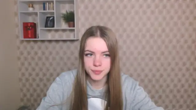 AliceFlirtt  online show from 7, 1, 2026