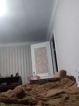 Snapshot of emeli_moon chatting on 7, 2, 2025 emeli moon online show from 7, 2, 2025