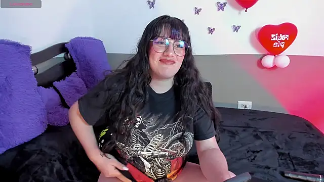 Snapshot of Missmonserrat chatting on 9, 3, 2025 Missmonserrat online show from 9, 3, 2025