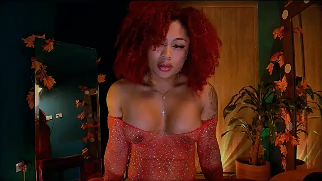 Snapshot of HeidiCox chatting on 15, 12, 2024 HeidiCox online show from 15, 12, 2024