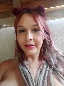 KeylacabreraC online show from 1, 11, 2025