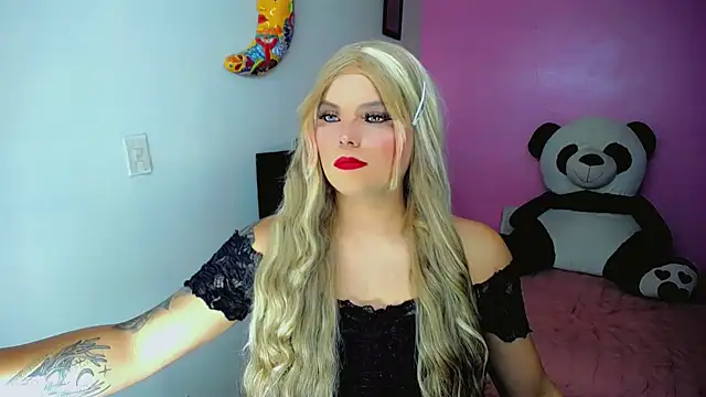 Snapshot of SweetKim21 chatting on 8, 11, 2025 SweetKim21 online show from 8, 11, 2025