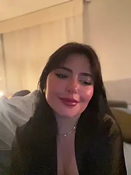 Snapshot of sukhakunis1 chatting on 15, 12, 2024 sukhakunis1 online show from 15, 12, 2024