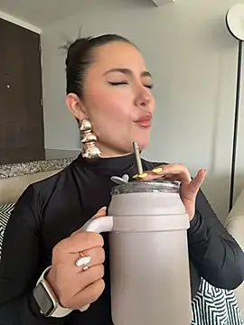 sukhakunis1 online show from 5, 4, 2026