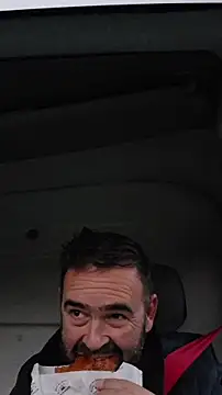 pachapeter online show from 25, 11, 2025