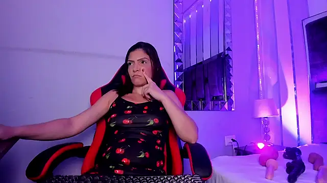 KatteMoss online show from 12, 4, 2026