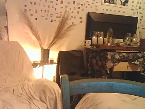 DaddyQuimHot online show from 1, 2, 2025