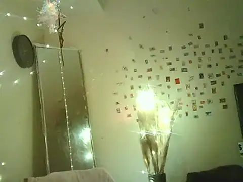 DaddyQuimHot online show from 2, 2, 2025