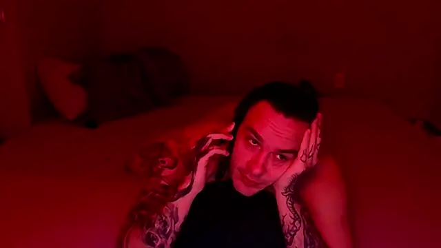 Snapshot of baphomet_from_ice chatting on 16, 11, 2025 baphomet from ice online show from 16, 11, 2025