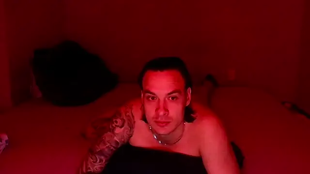 Snapshot of baphomet_from_ice chatting on 18, 11, 2025 baphomet from ice online show from 18, 11, 2025