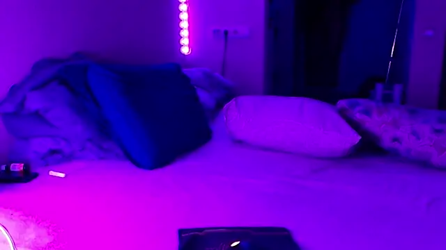Snapshot of baphomet_from_ice chatting on 15, 4, 2026 baphomet from ice online show from 15, 4, 2026