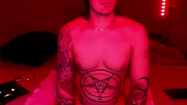 Snapshot of baphomet_from_ice chatting on 23, 4, 2026 baphomet from ice online show from 23, 4, 2026