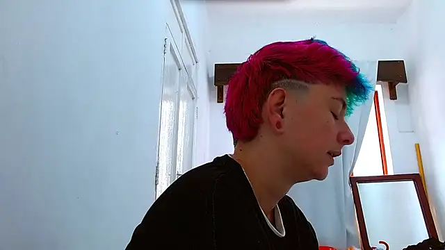 tomboyblue online show from 22, 11, 2025