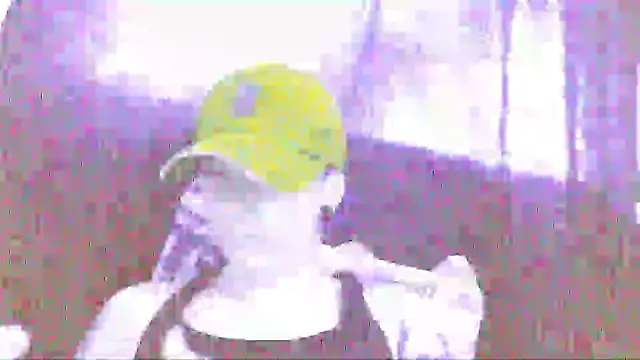 Snapshot of tomboyblue chatting on 17, 4, 2026 tomboyblue online show from 17, 4, 2026