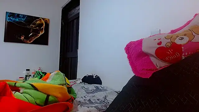 Snapshot of tomboyblue chatting on 16, 5, 2026 tomboyblue online show from 16, 5, 2026