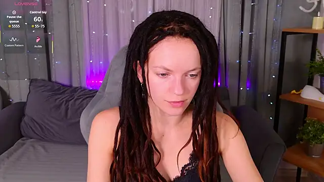 Snapshot of CoreyJane chatting on 17, 5, 2026 CoreyJane online show from 17, 5, 2026