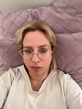 MariaValentine online show from 19, 3, 2026