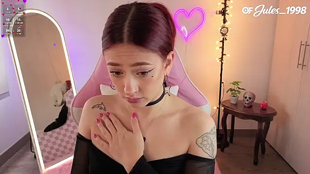 Snapshot of violet_ch chatting on 3, 3, 2026 violet ch online show from 3, 3, 2026