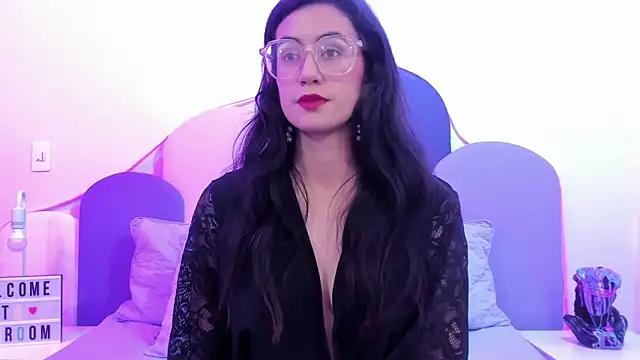 SophieGomez22 online show from 9, 2, 2025