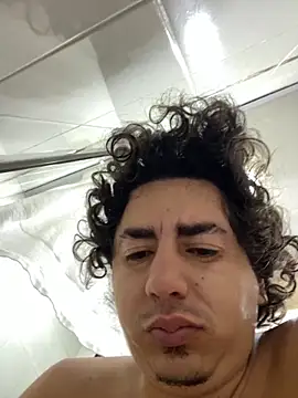 DanielGomez9 online show from 4, 11, 2025