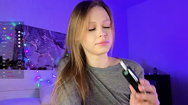 TaraSims online show from 5, 1, 2025