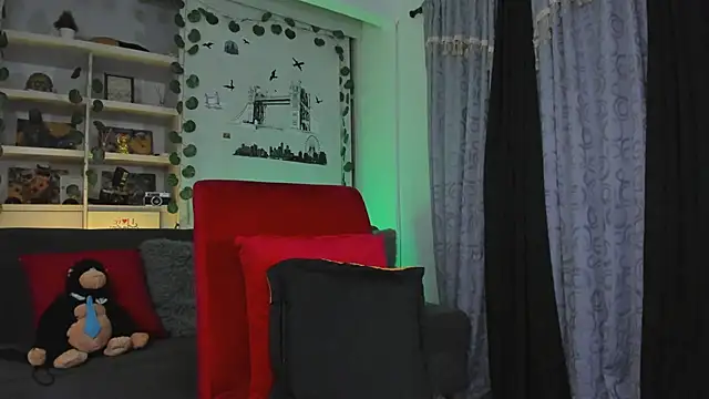 Snapshot of Couple_muscle1 chatting on 16, 11, 2025 Couple muscle1 online show from 16, 11, 2025