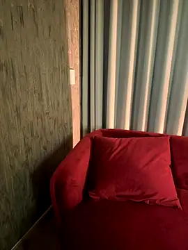 Eva Gonzalez online show from 24, 11, 2025