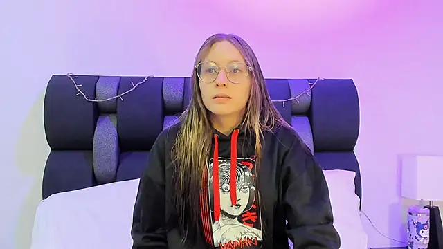 Siouxsie cenobite online show from 28, 2, 2025