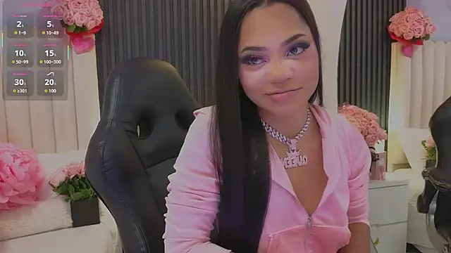 Snapshot of Madiee_Rhea chatting on 23, 4, 2026 Madiee Rhea online show from 23, 4, 2026