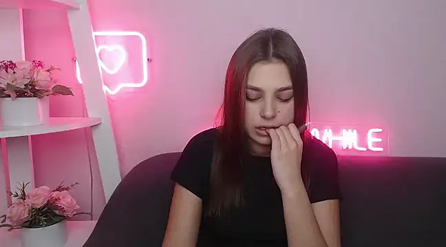 MilanaAngelAs online show from 2, 2, 2025