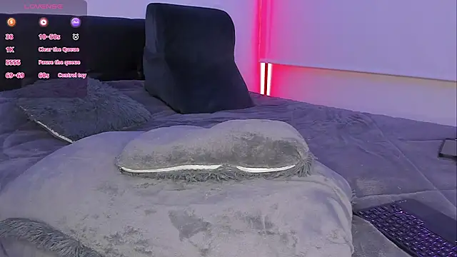 Snapshot of cleo_adams chatting on 12, 2, 2025 cleo adams online show from 12, 2, 2025