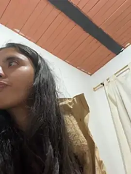 ViolettaSummer online show from 1, 3, 2026