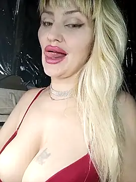 Freya Milf online show from 3, 3, 2026