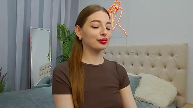 Snapshot of NicoleRosss chatting on 16, 5, 2026 NicoleRosss online show from 16, 5, 2026