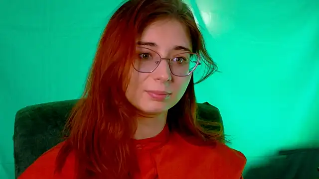Snapshot of Orianna_Fox chatting on 4, 10, 2025 Orianna Fox online show from 4, 10, 2025