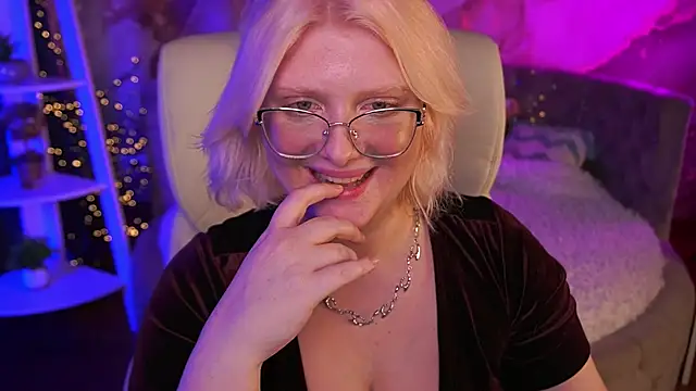 CoolTatis online show from 27, 3, 2026