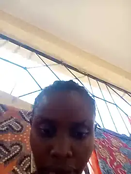 Snapshot of zainabsmile chatting on 23, 5, 2026 zainabsmile online show from 23, 5, 2026