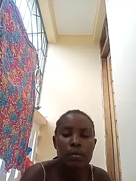 Snapshot of zainabsmile chatting on 24, 5, 2026 zainabsmile online show from 24, 5, 2026