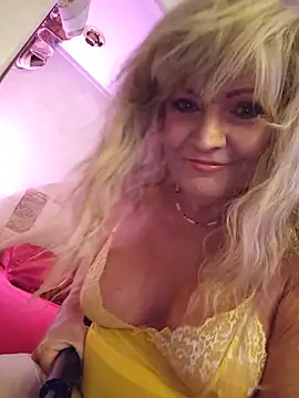 Snapshot of annika_lately chatting on 9, 7, 2026 annika lately online show from 9, 7, 2026