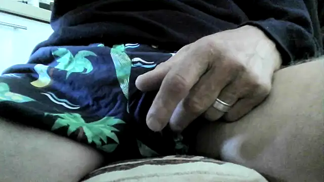 ewuich1 online show from 15, 1, 2025