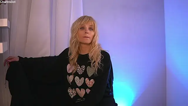 BritneyHudson online show from 12, 3, 2025