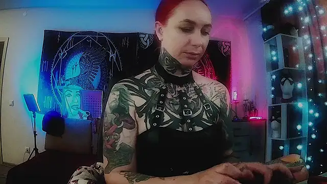 Snapshot of miss_jenna_lovee chatting on 17, 5, 2026 miss jenna lovee online show from 17, 5, 2026