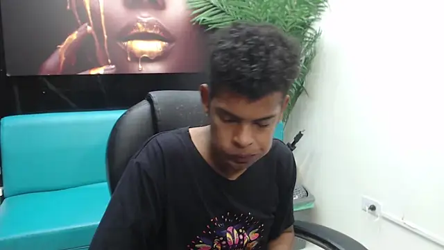 boylittle19cm online show from 7, 3, 2025